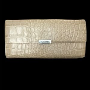 Furla Croc-Embossed Beige Wallet